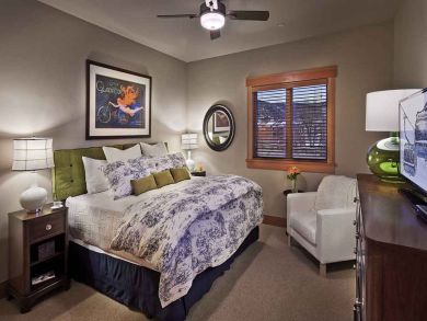 Eight Bedrooms Luxury Rental Home in Steamboat Springs